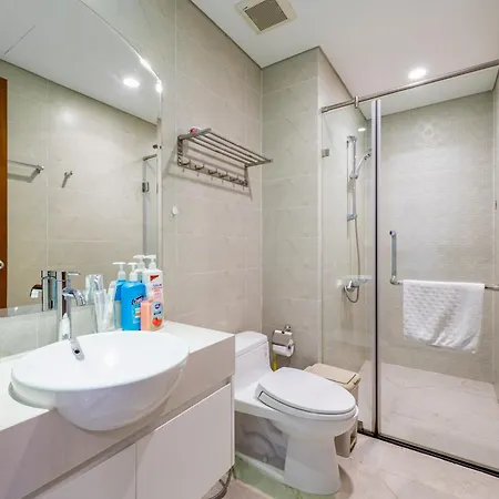Apartment In Landmark-Vinhome Central Park By Yen Ho Chi Minh City Exterior photo