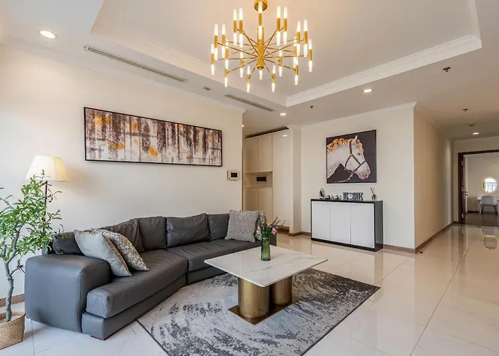Apartment In Landmark-Vinhome Central Park By Yen